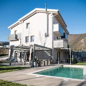 Hotel Pove 2.4